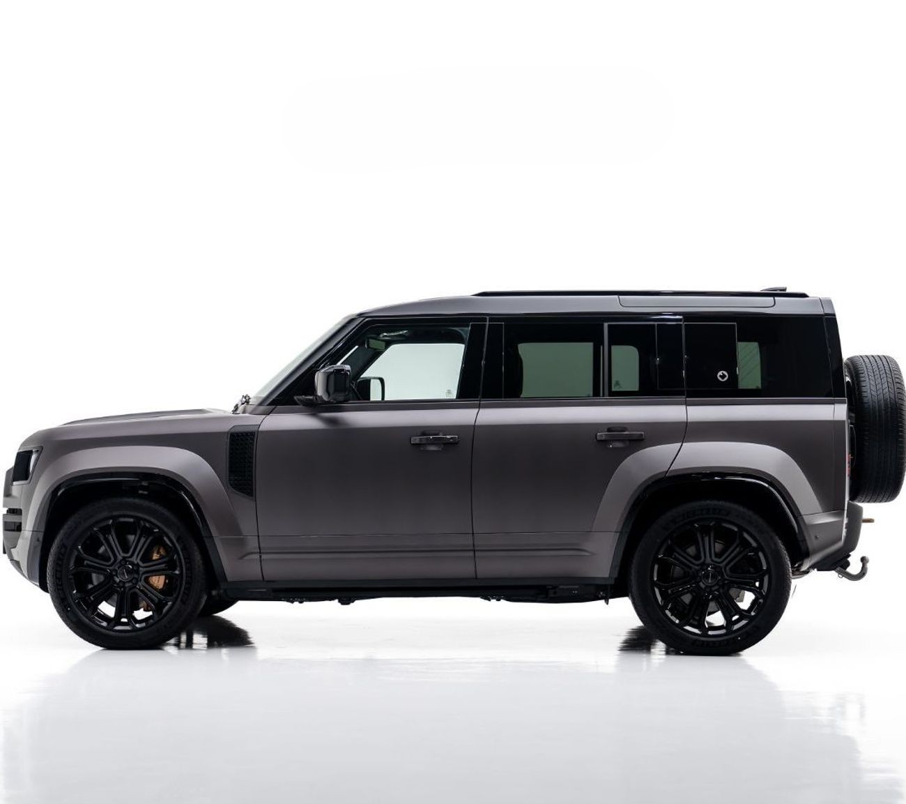 Land Rover Defender 110 OCTA P635 _4.4L _2026