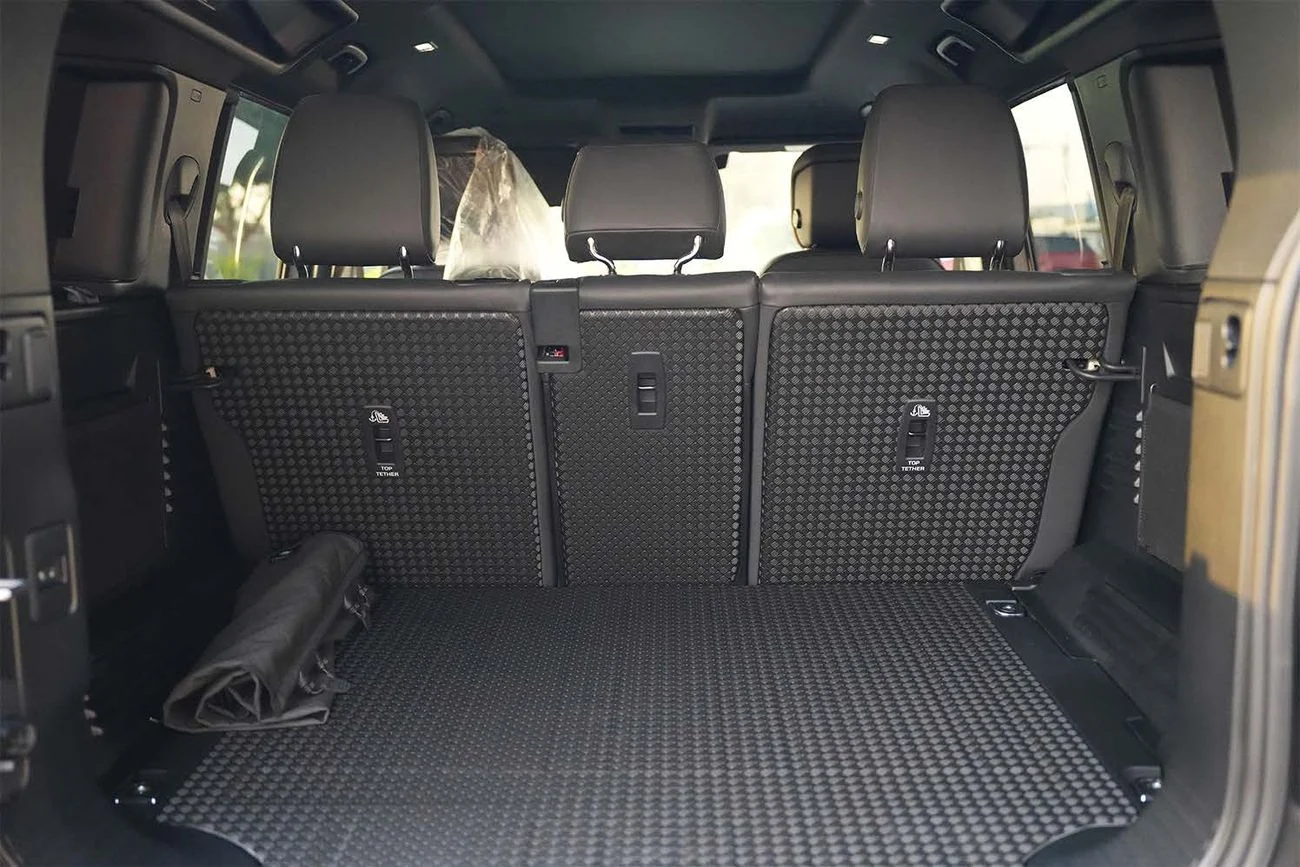 Land Rover Defender 110 X-DYNAMIC SE P400_2026 WHITE