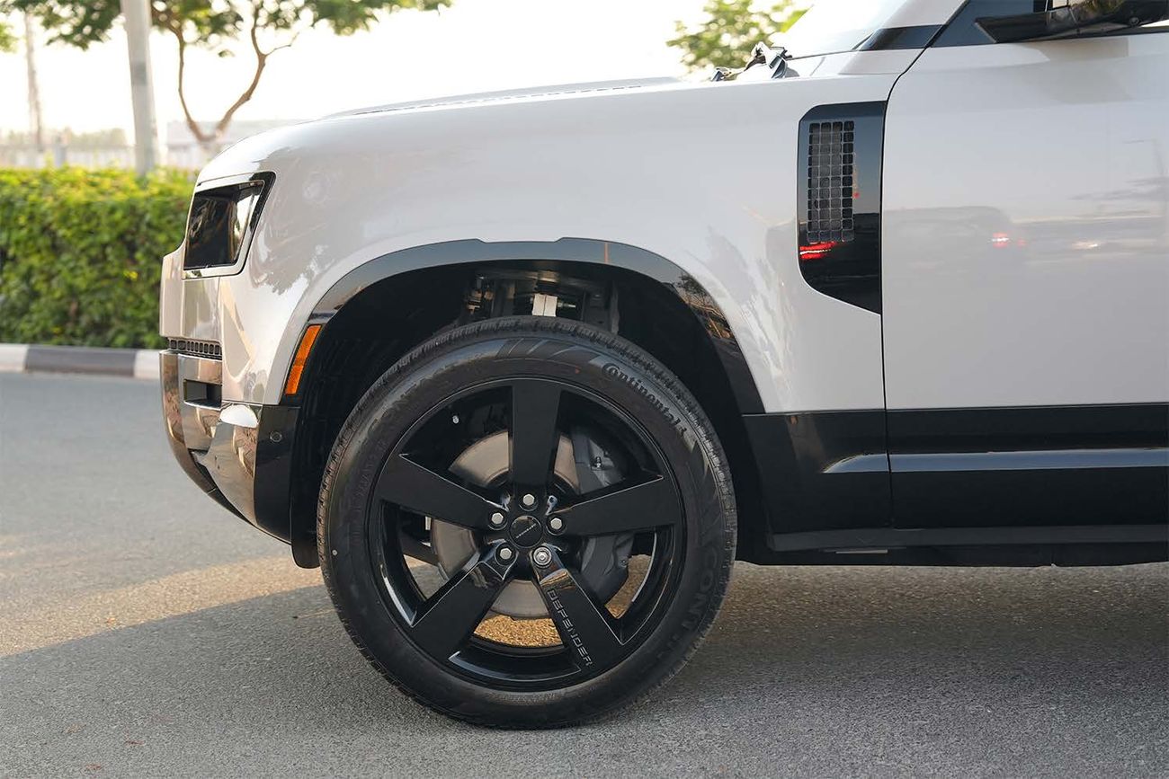 Land Rover Defender 110 X-DYNAMIC SE P400_2026 WHITE