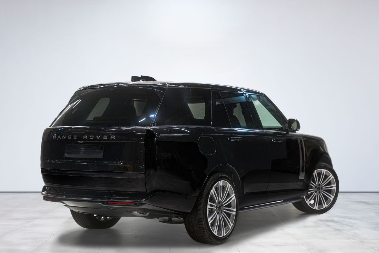 Land Rover Defender 2026  BLACK
