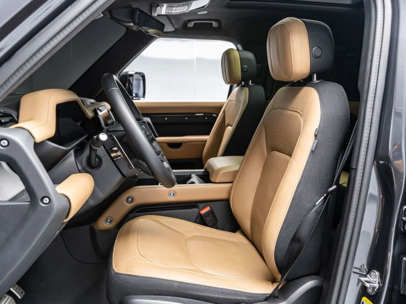 Land Rover Defender  5.0L _2025