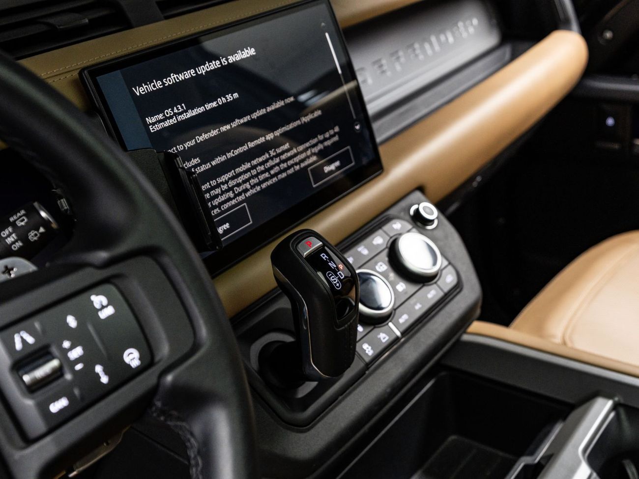 Land Rover Defender  5.0L _2025