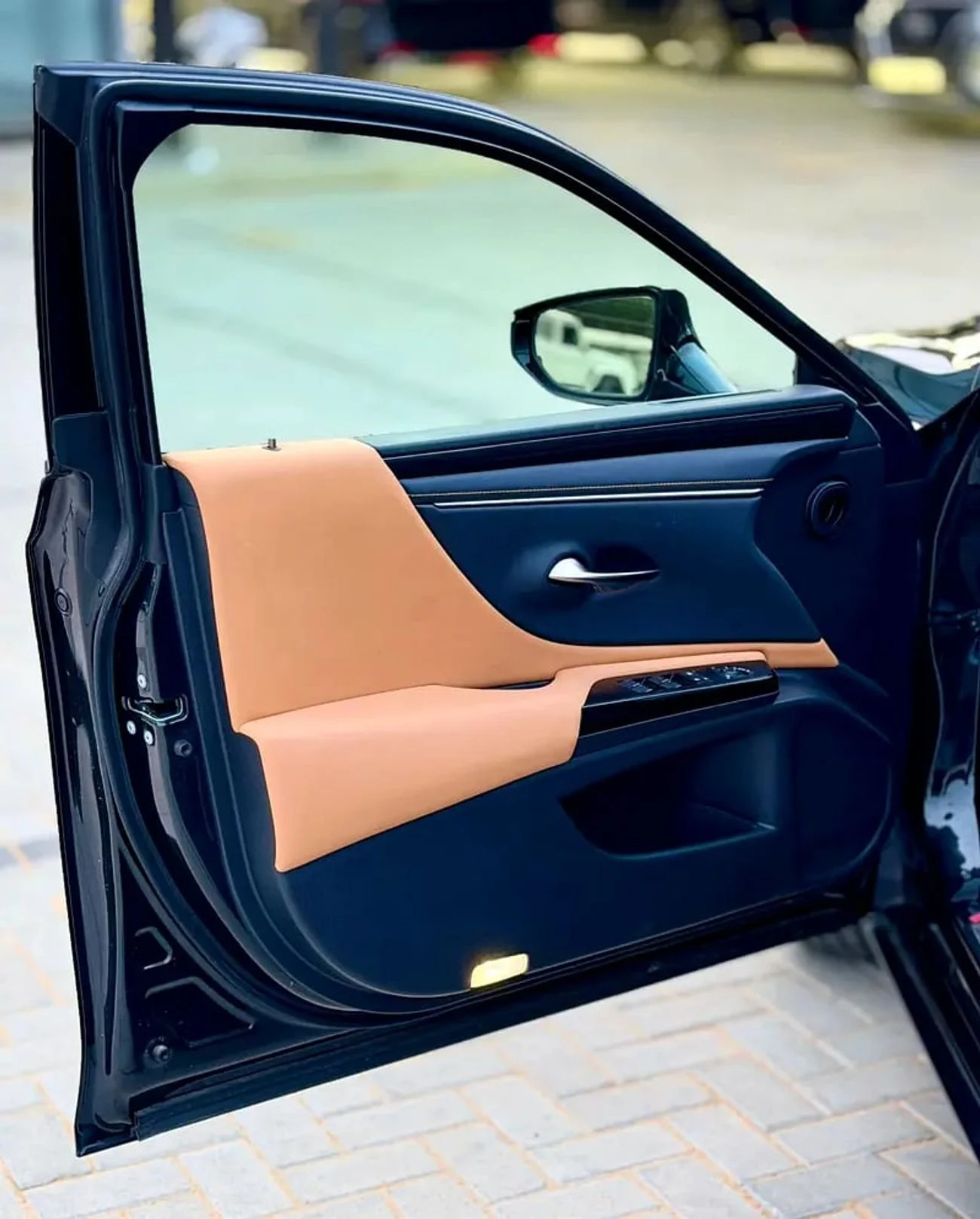 Lexus ES300h _2025