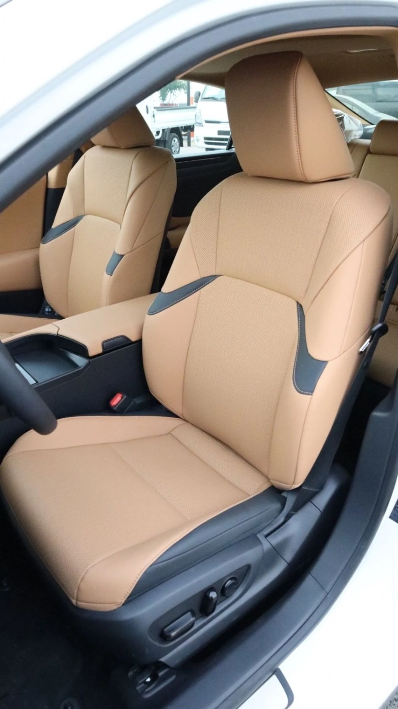 Lexus ES300h PLATINUM