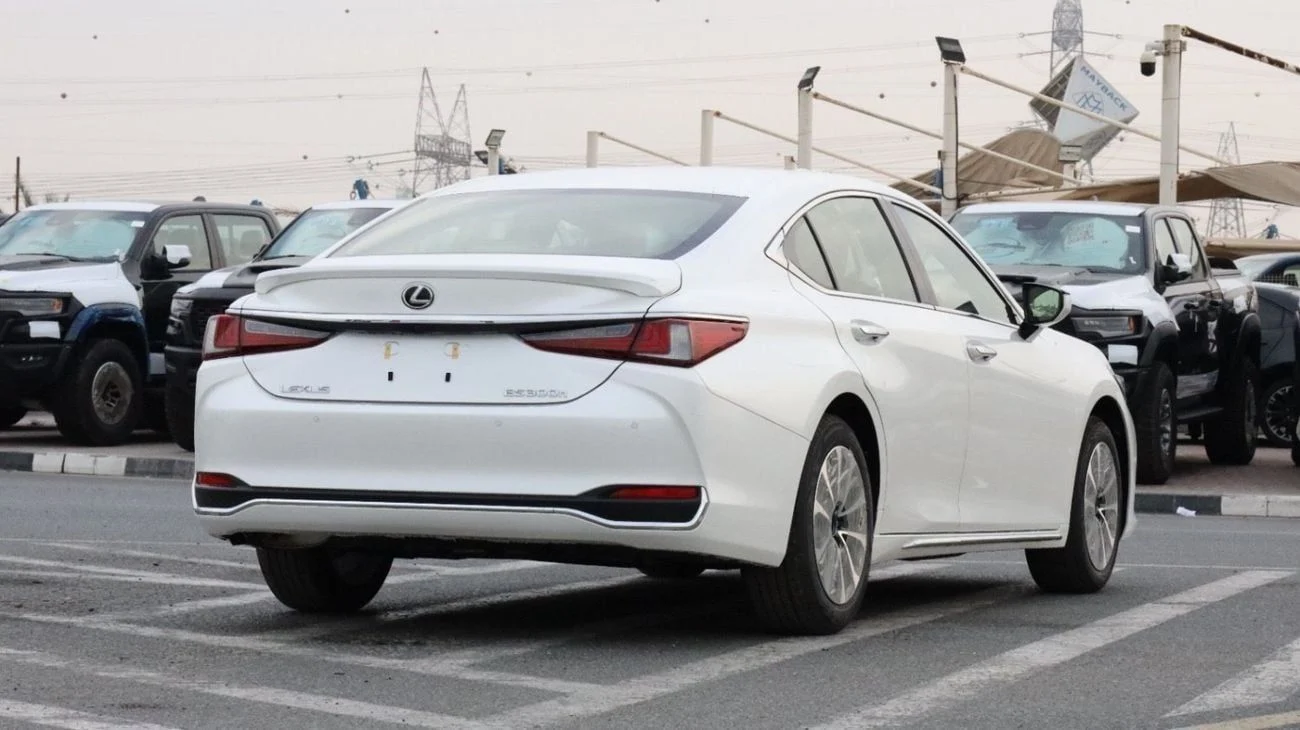 Lexus ES300h PLATINUM