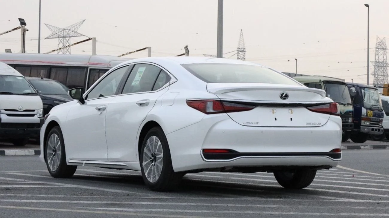 Lexus ES300h PLATINUM