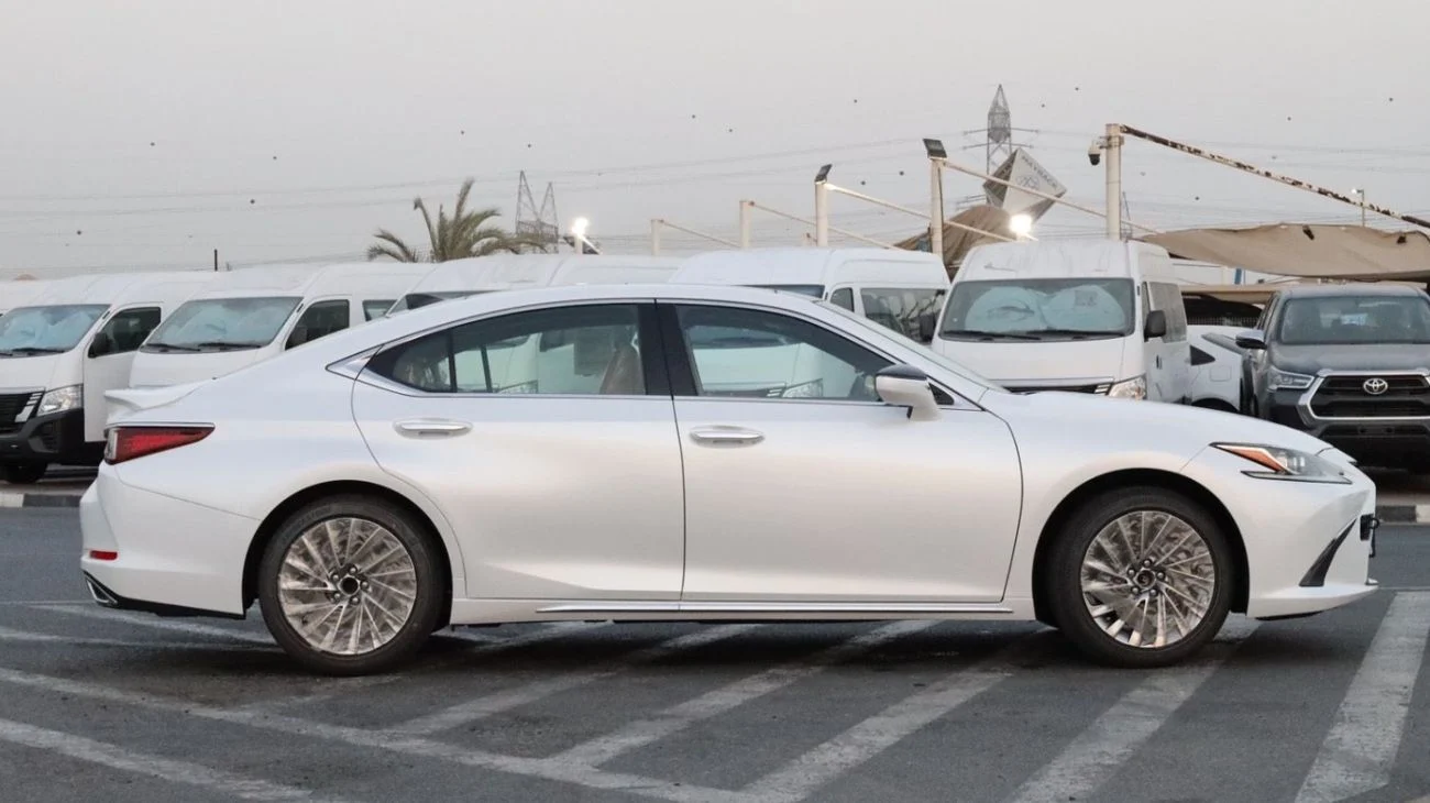 Lexus ES350 PLATINUM