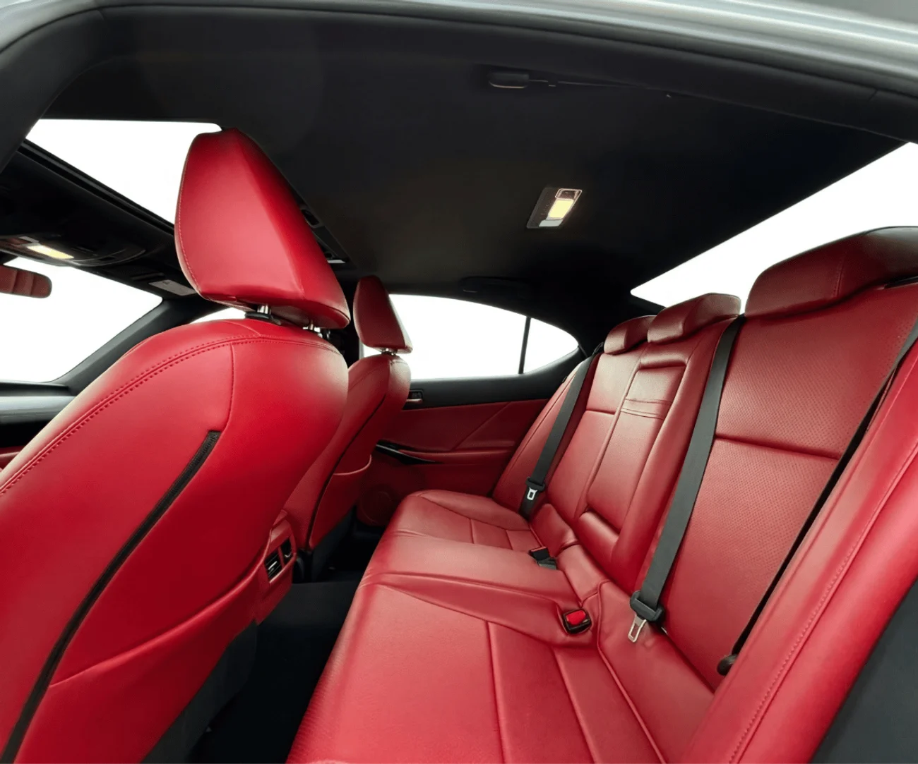 Lexus IS350_ 3.5