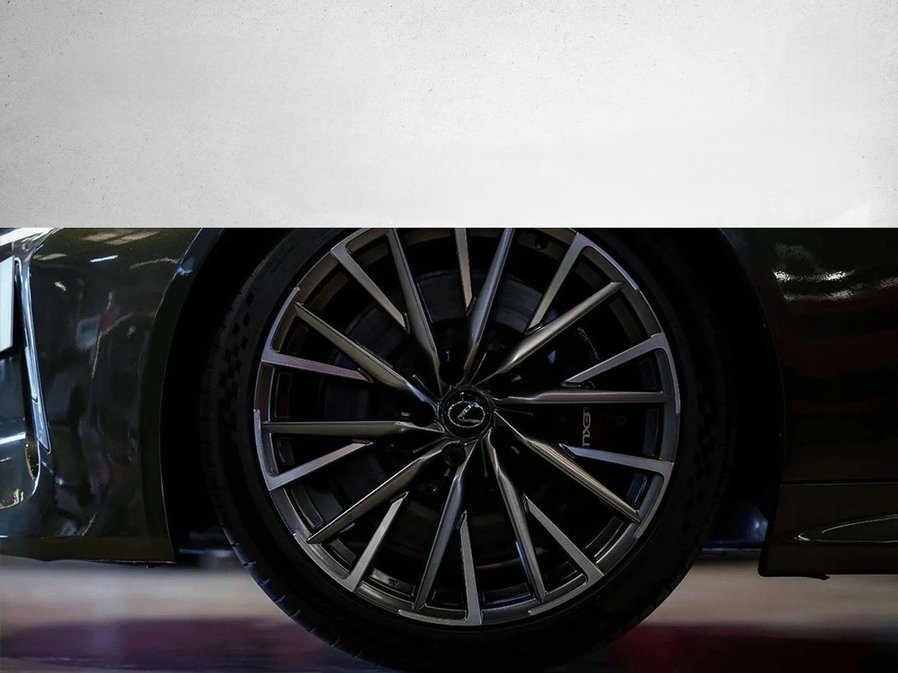 Lexus LC500h 2025