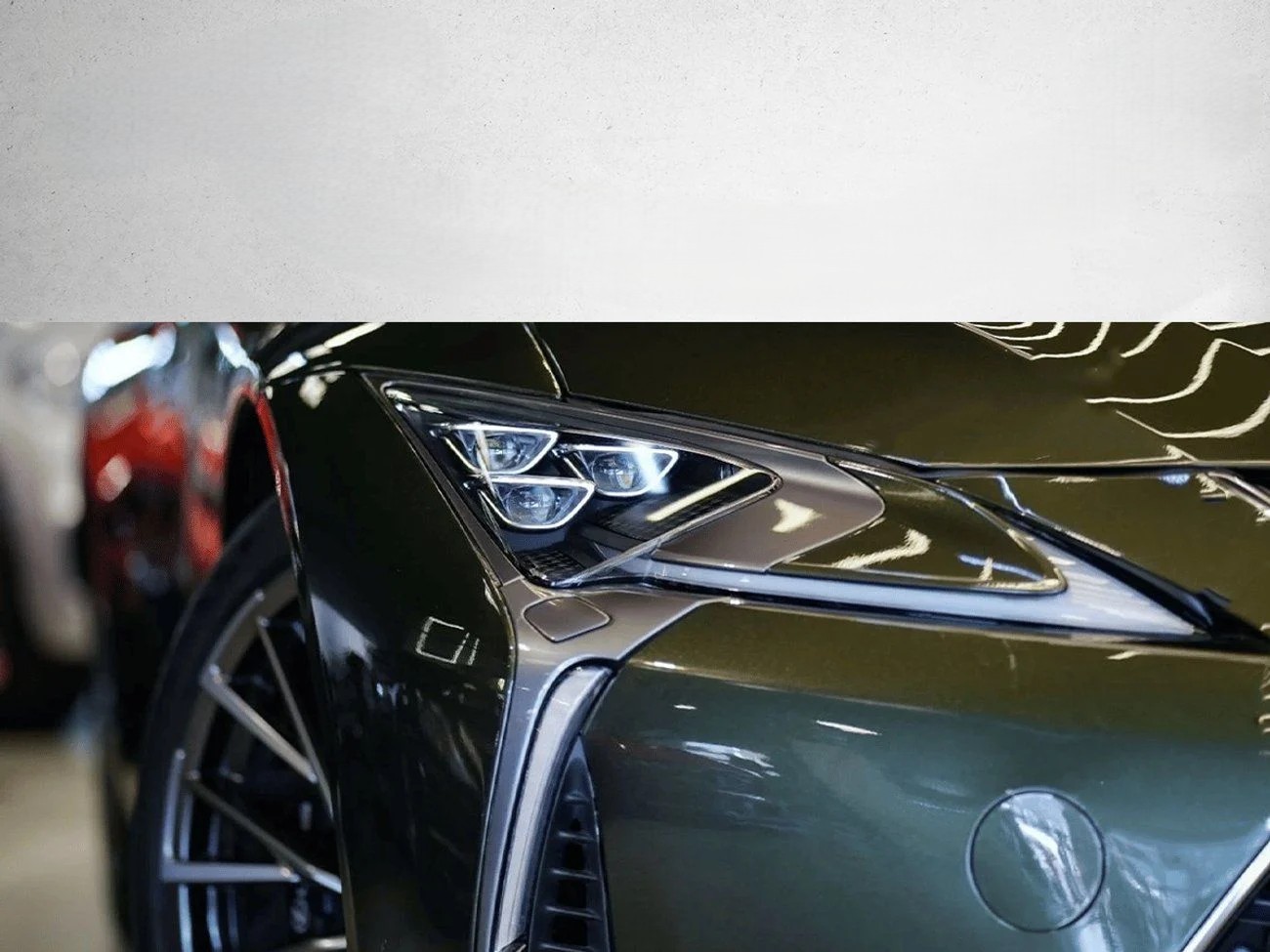Lexus LC500h 2025