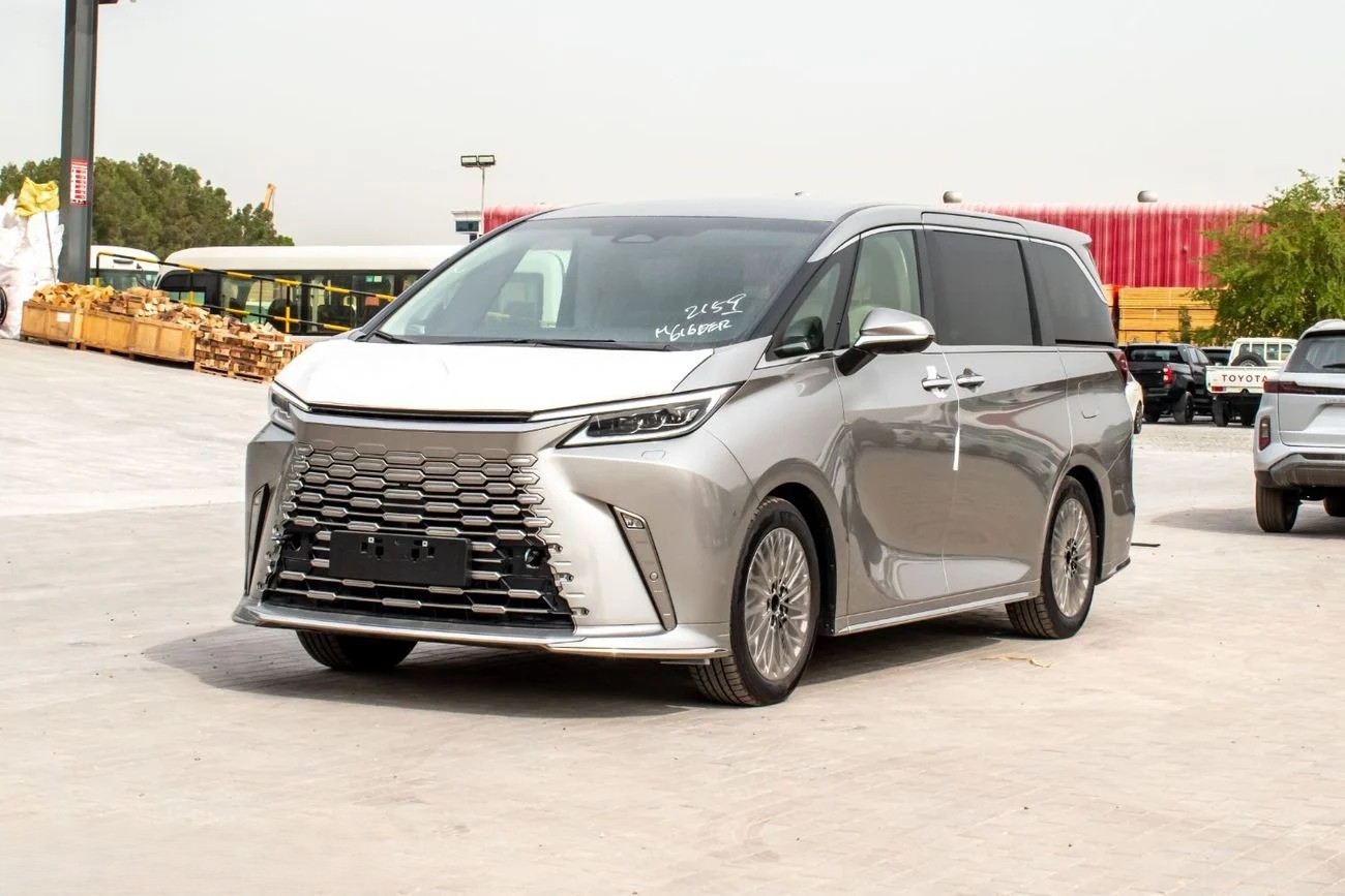 Lexus LM 350h Hybrid 4 Seater 2026