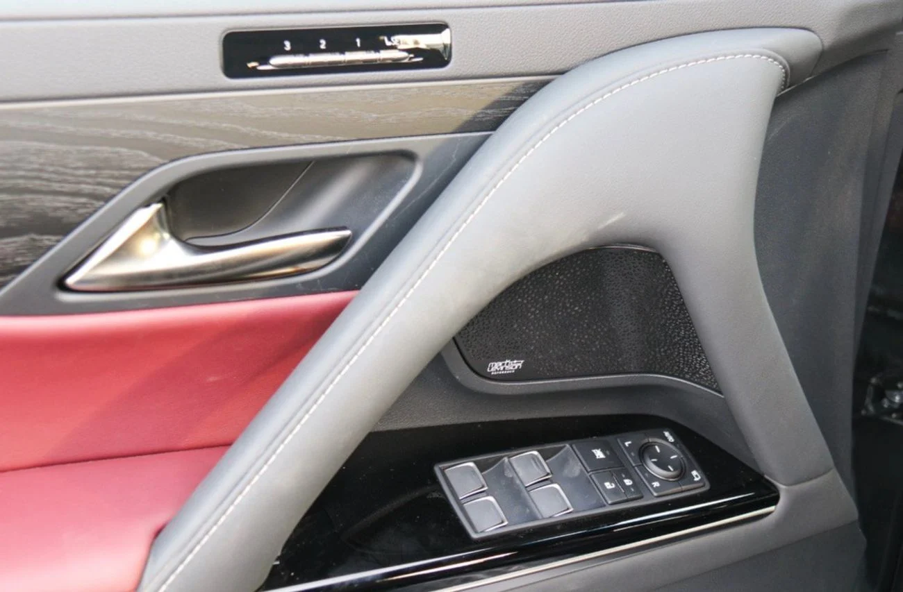 Lexus LS 600 _ 2026