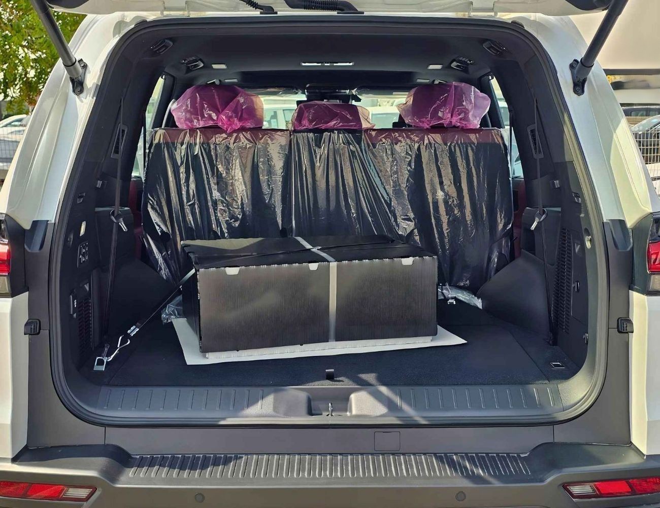 Lexus LX 500 _ 3.3L V6 DIESEL RADAR