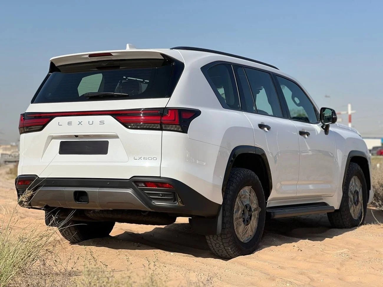 Lexus LX600 OVERTRAIL 3.5L PTR A/T 2025 FULL OPTION