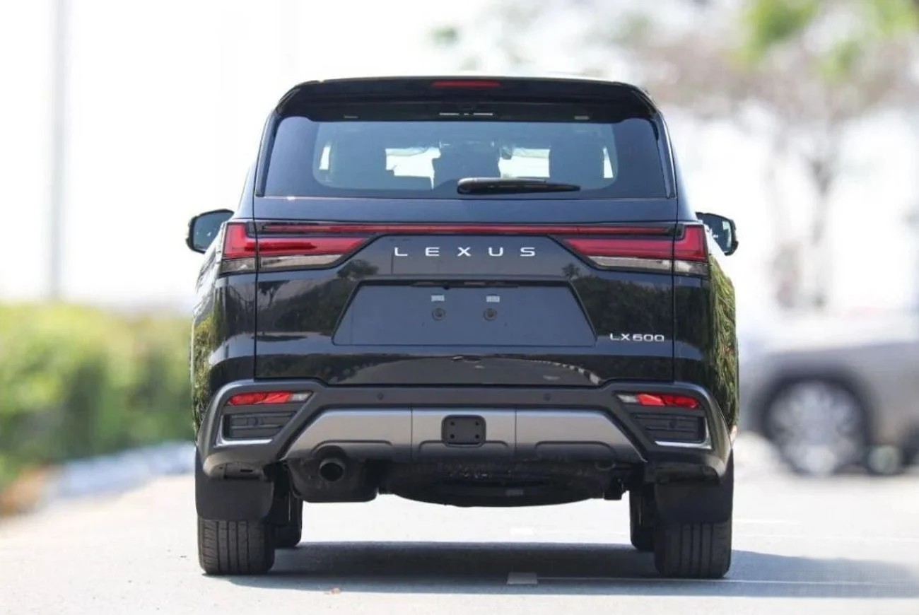 Lexus LX600 Signature 3.5L ( CYL) _2025