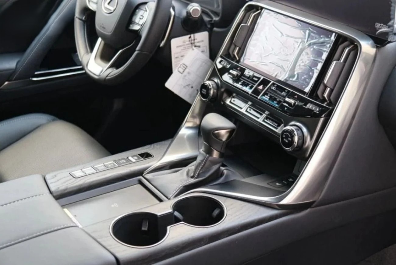Lexus LX600 Signature 3.5L ( CYL) _2025