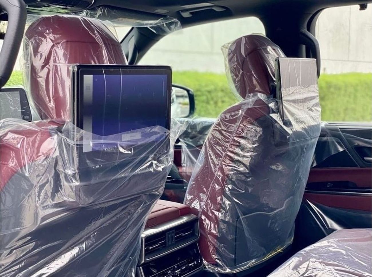 Lexus LX600 SIGNATURE EDITION, AUTOMATIC