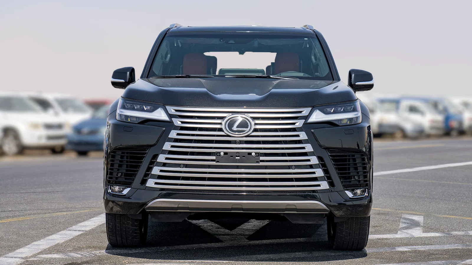 LEXUS LX600 VIP 3.5P AT MY2025 – BLACK