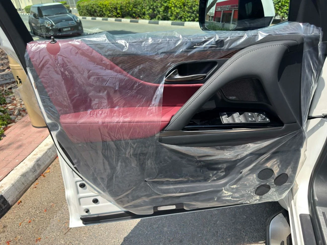 Lexus LX700h SIGNATURE  2025