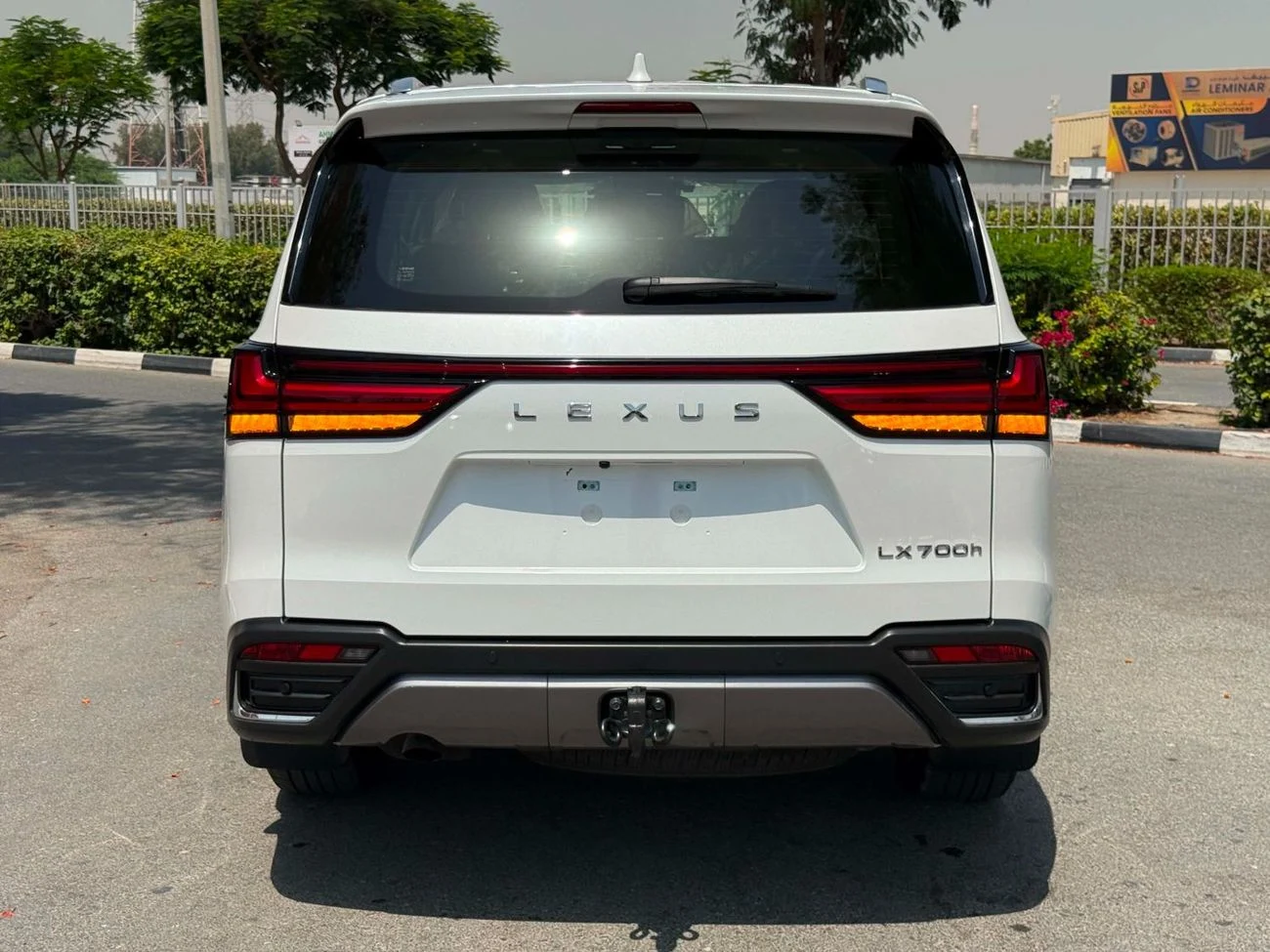 Lexus LX700h SIGNATURE  2025