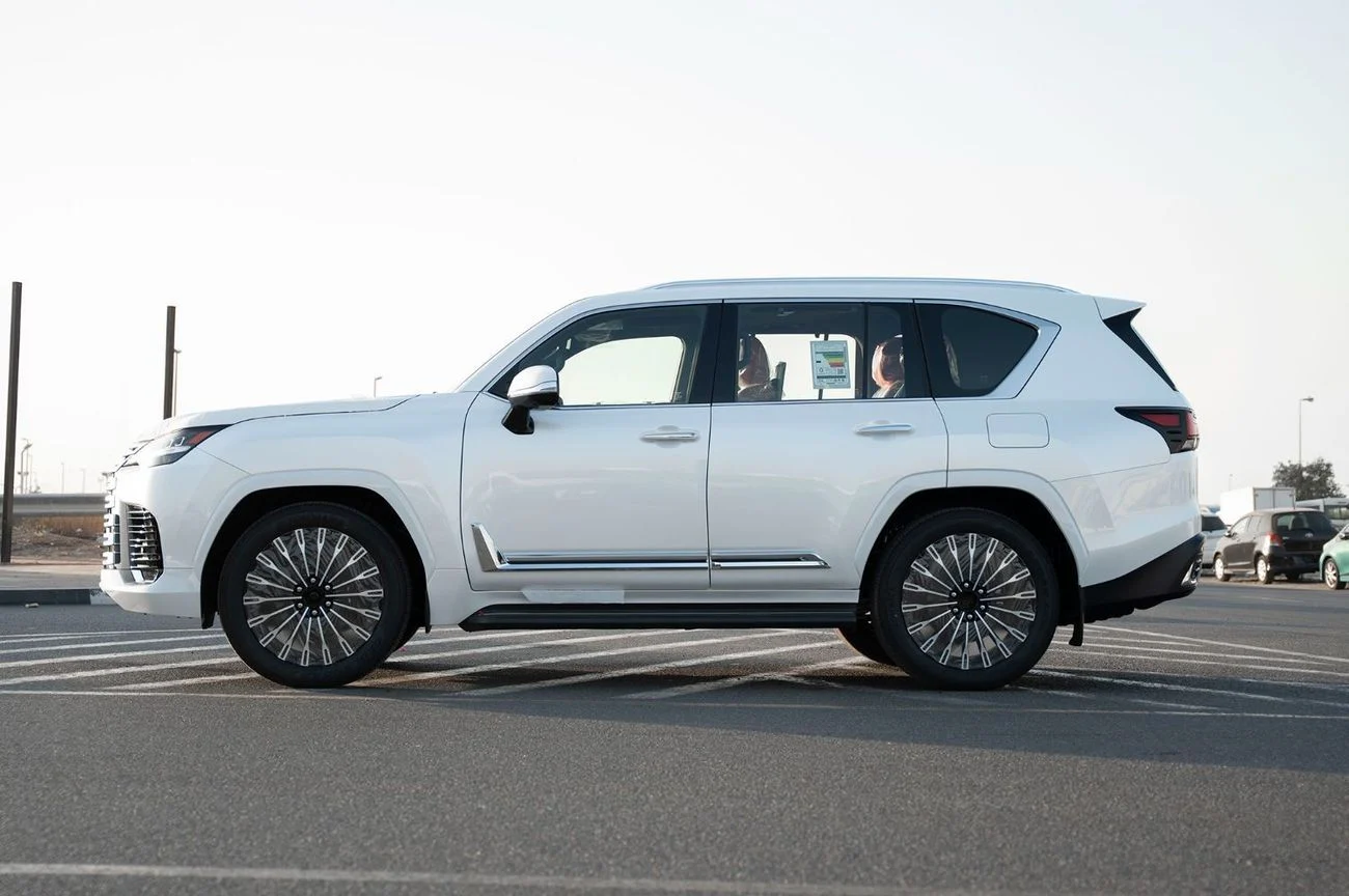 Lexus LX700h VIP 3.5L Petrol AT 2026