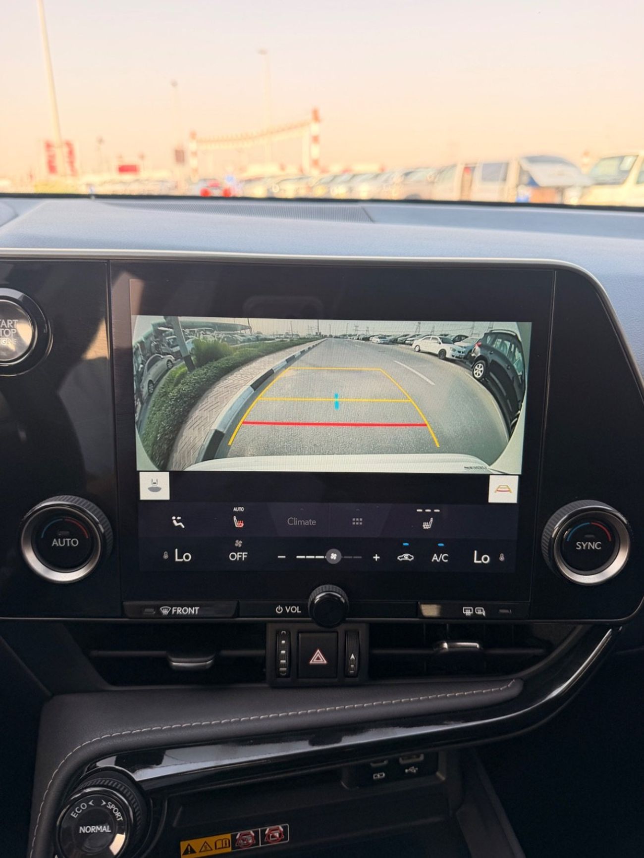 Lexus NX250 PREMIUM 2025