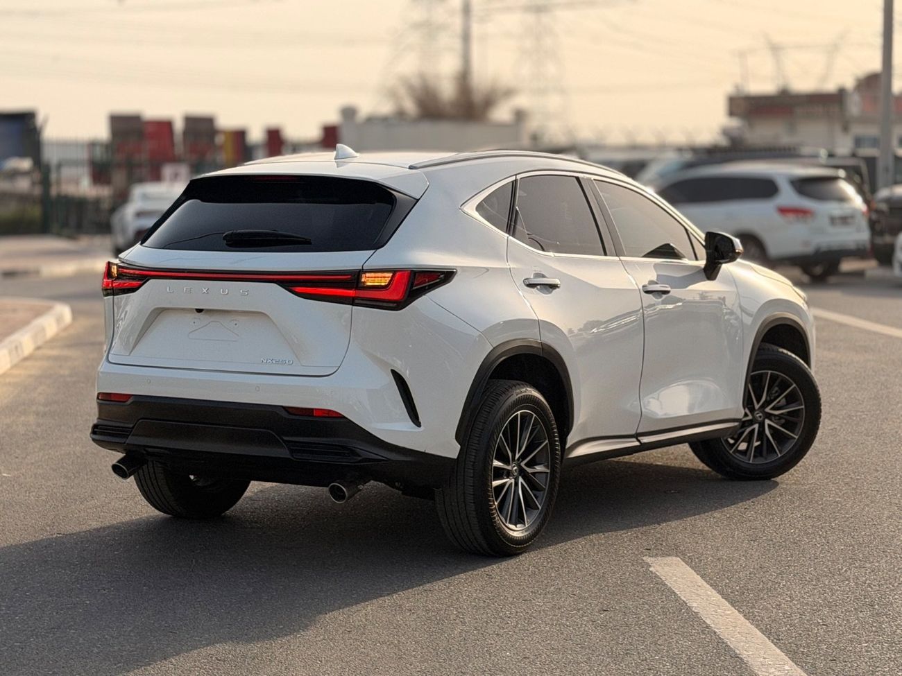 Lexus NX250 PREMIUM 2025
