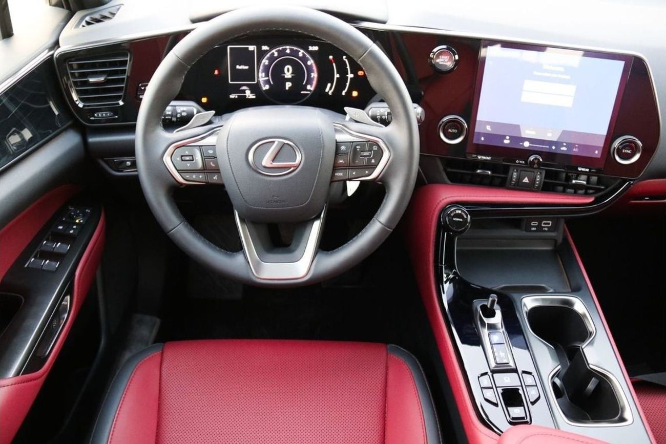 Lexus NX350 2025  2.4L WHITE