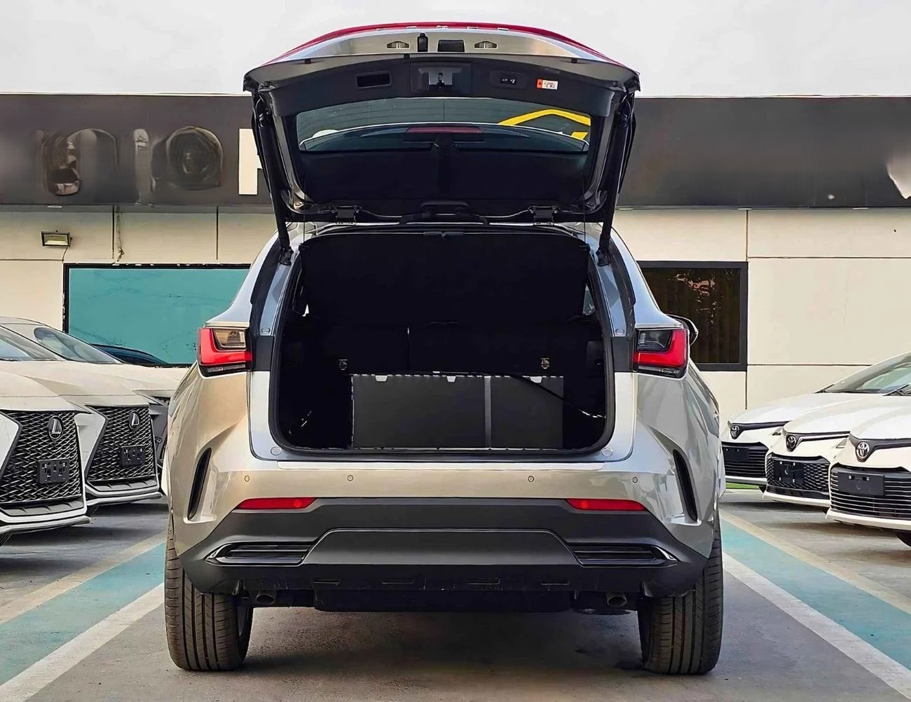 Lexus NX350 ELITE TURBO  2.4L PETROL