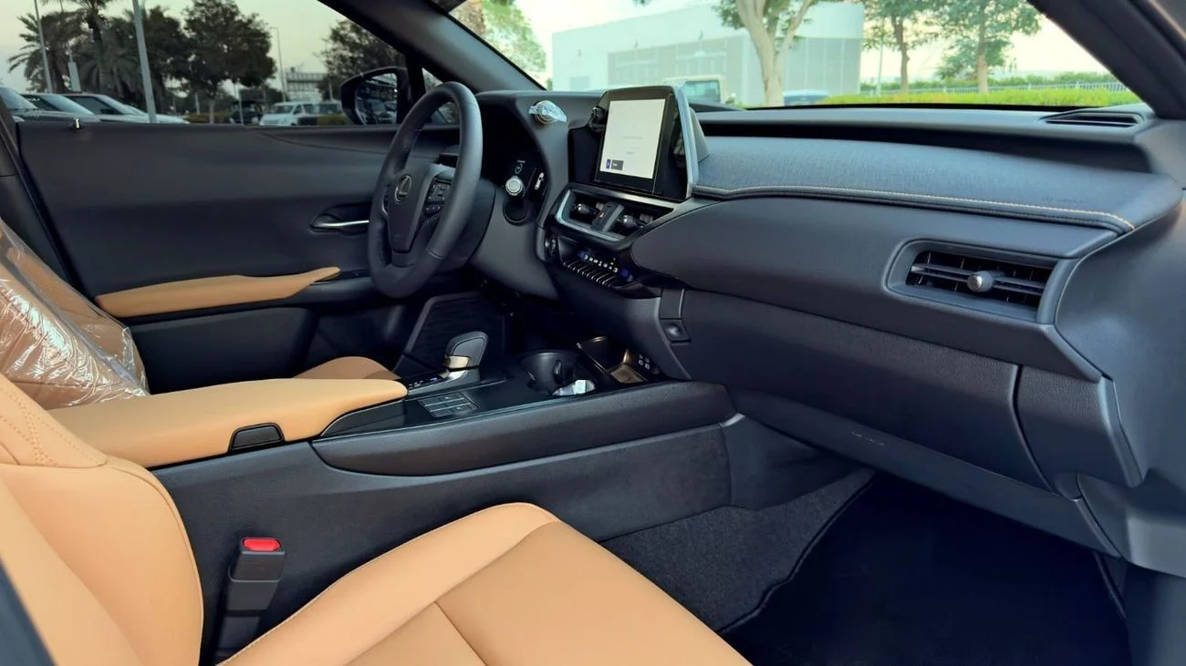 Lexus UX300h Premier 2.0L