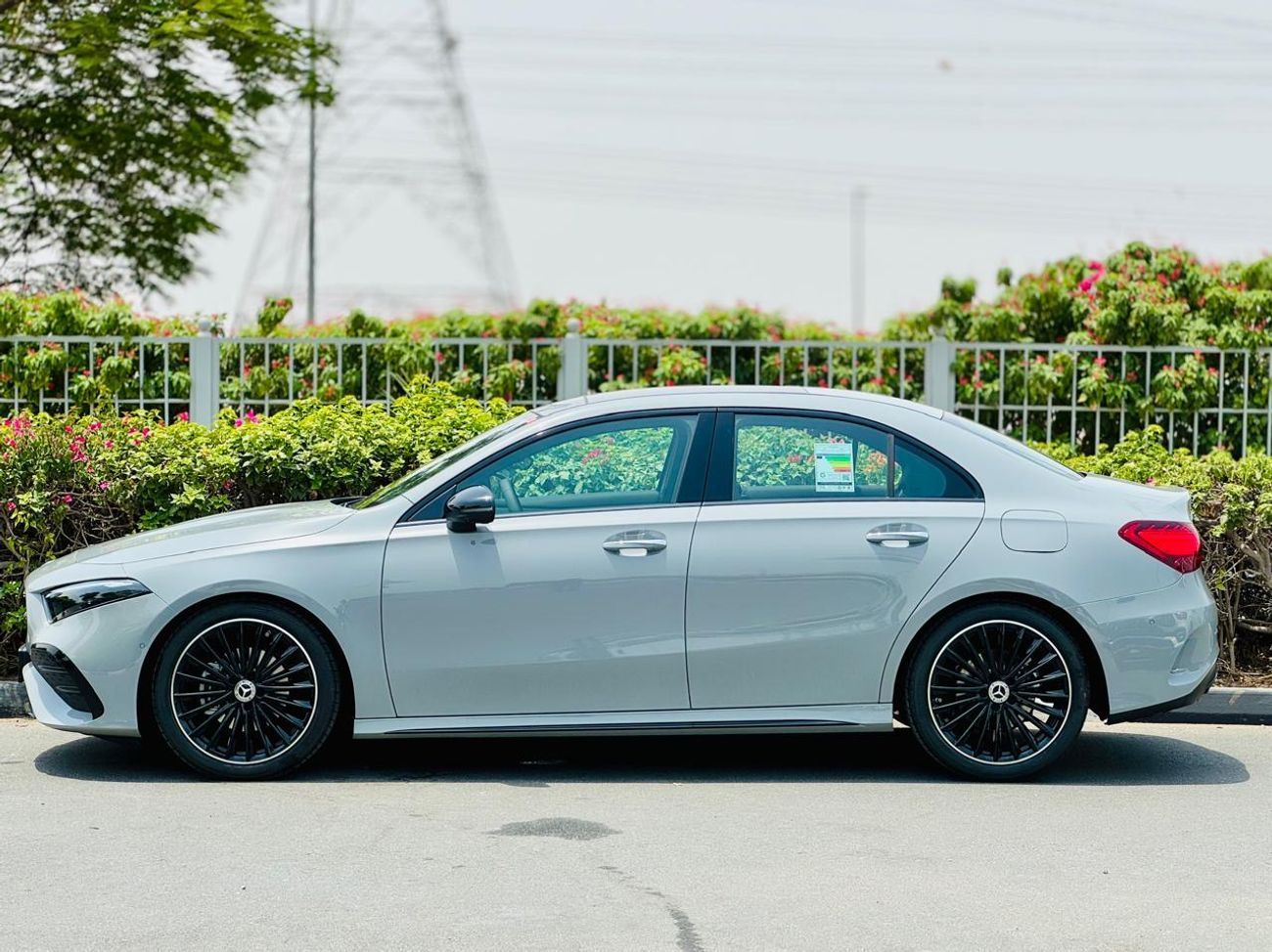 Mercedes Benz A 200 AMG 2026 white