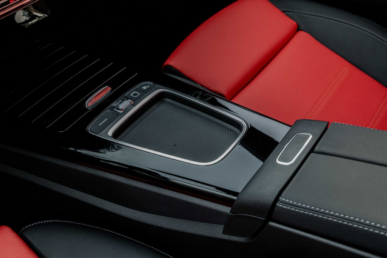 Mercedes Benz A 200 AMG 2026