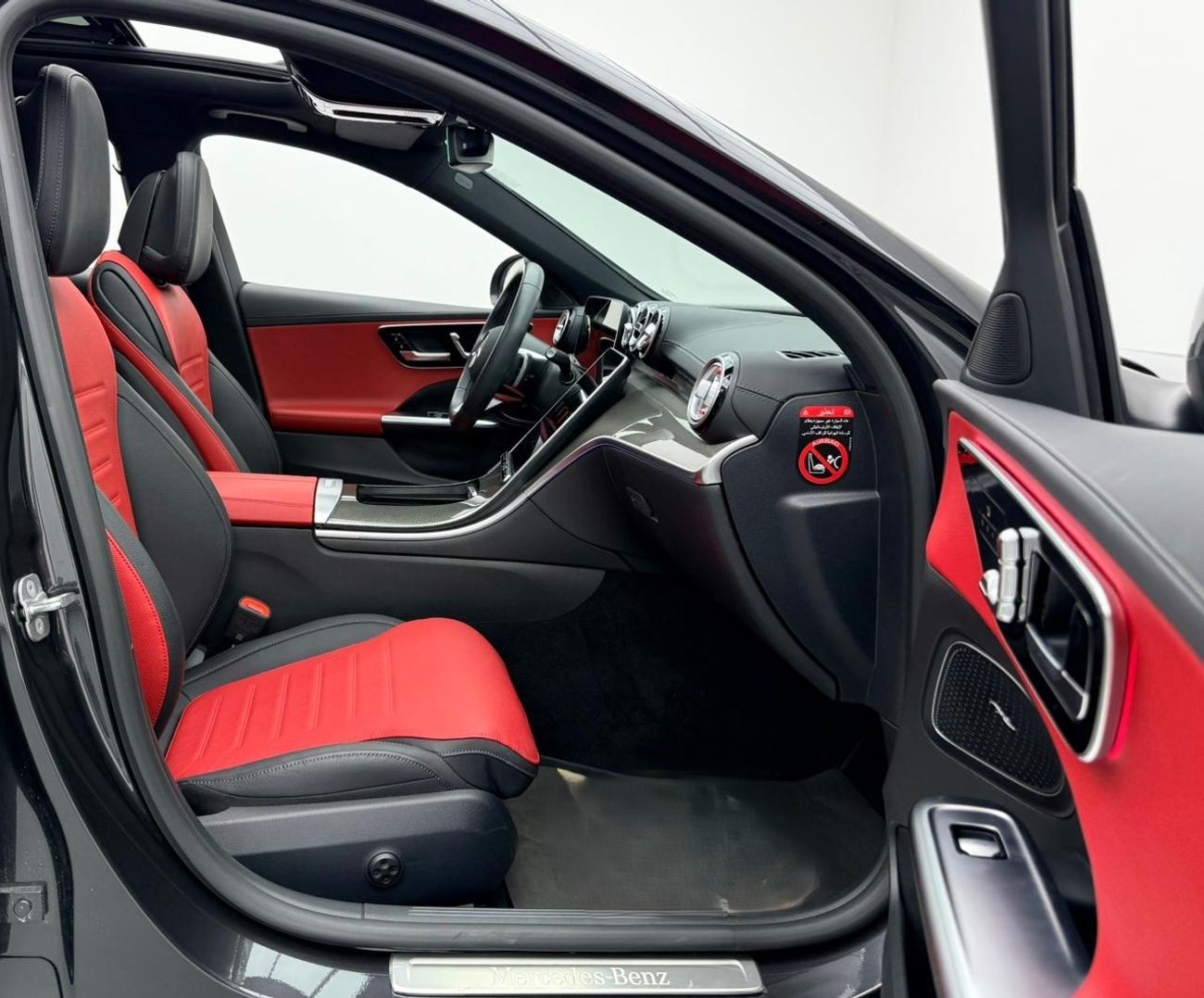 Mercedes Benz C200 2025 _black