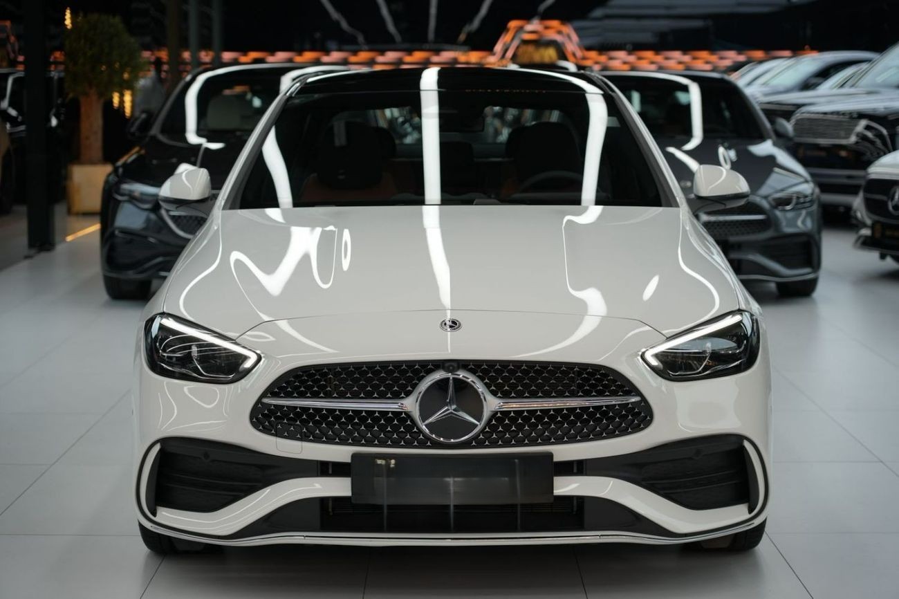 Mercedes Benz C200 STD 2026