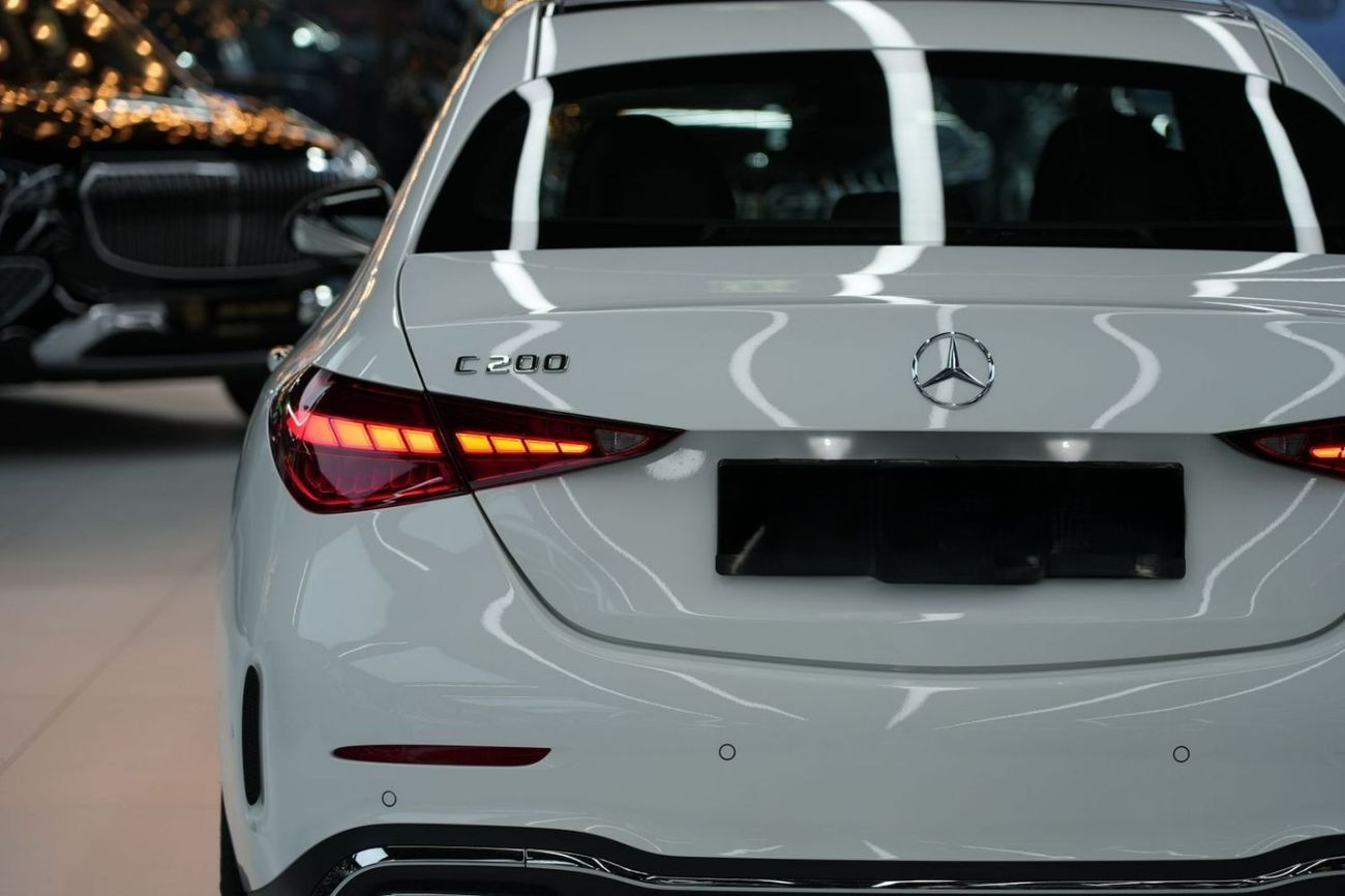 Mercedes Benz C200 STD 2026