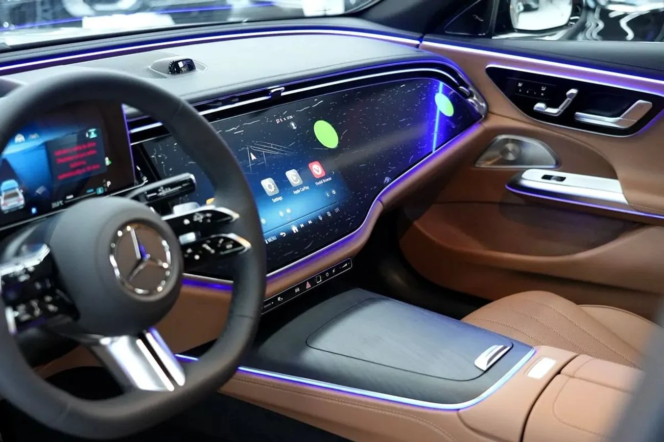 Mercedes Benz E300 2026
