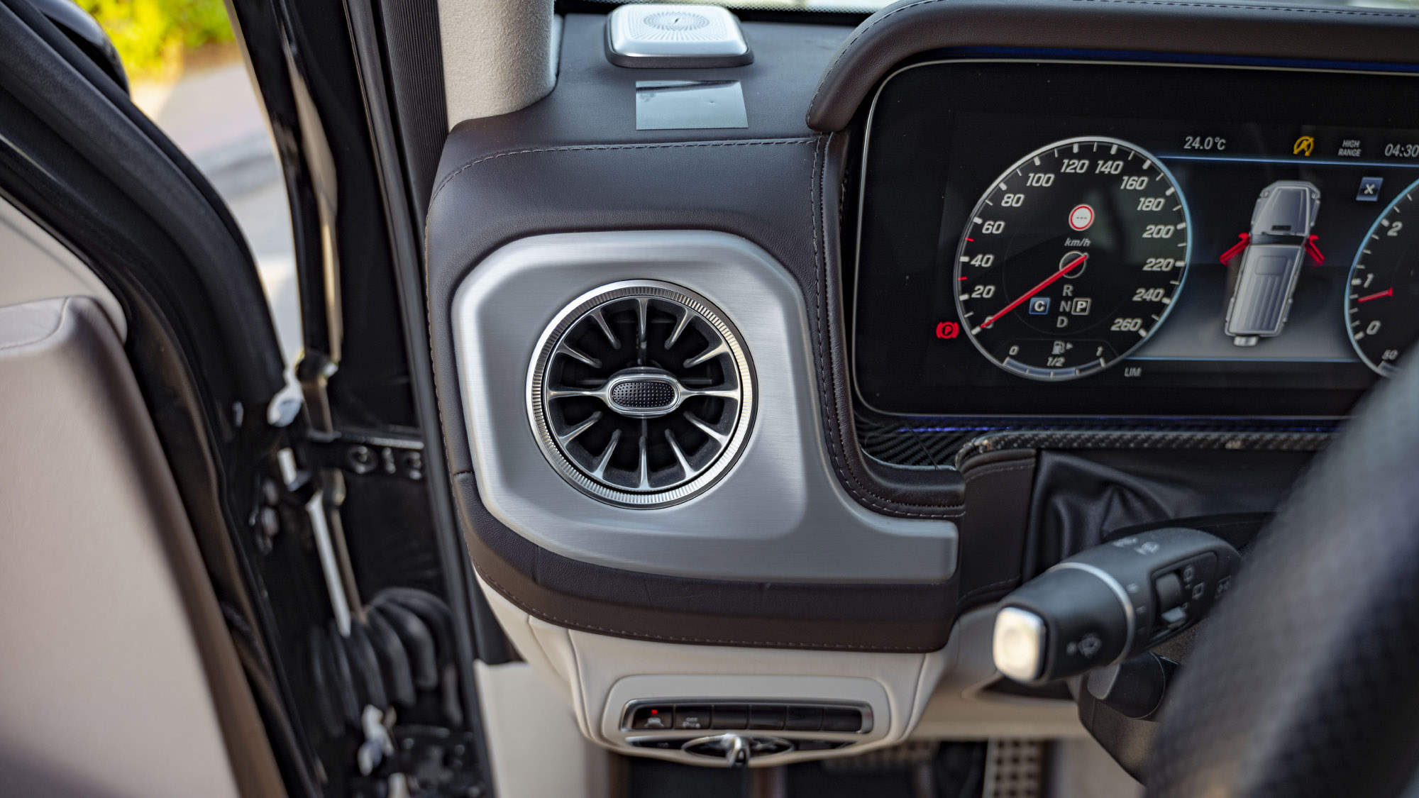 MERCEDES BENZ G-CLASS G 500 4.0P AT