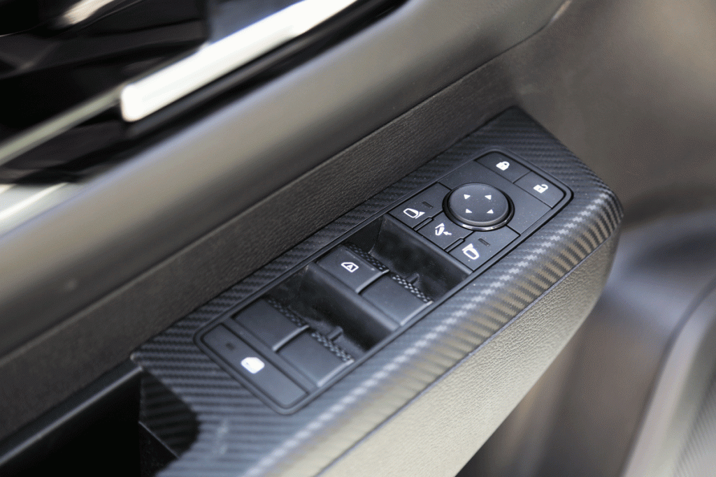 MITSUBISHI L200 SPORTERO GLS DC 4X4 DIESEL 2.4L, AT,MY2