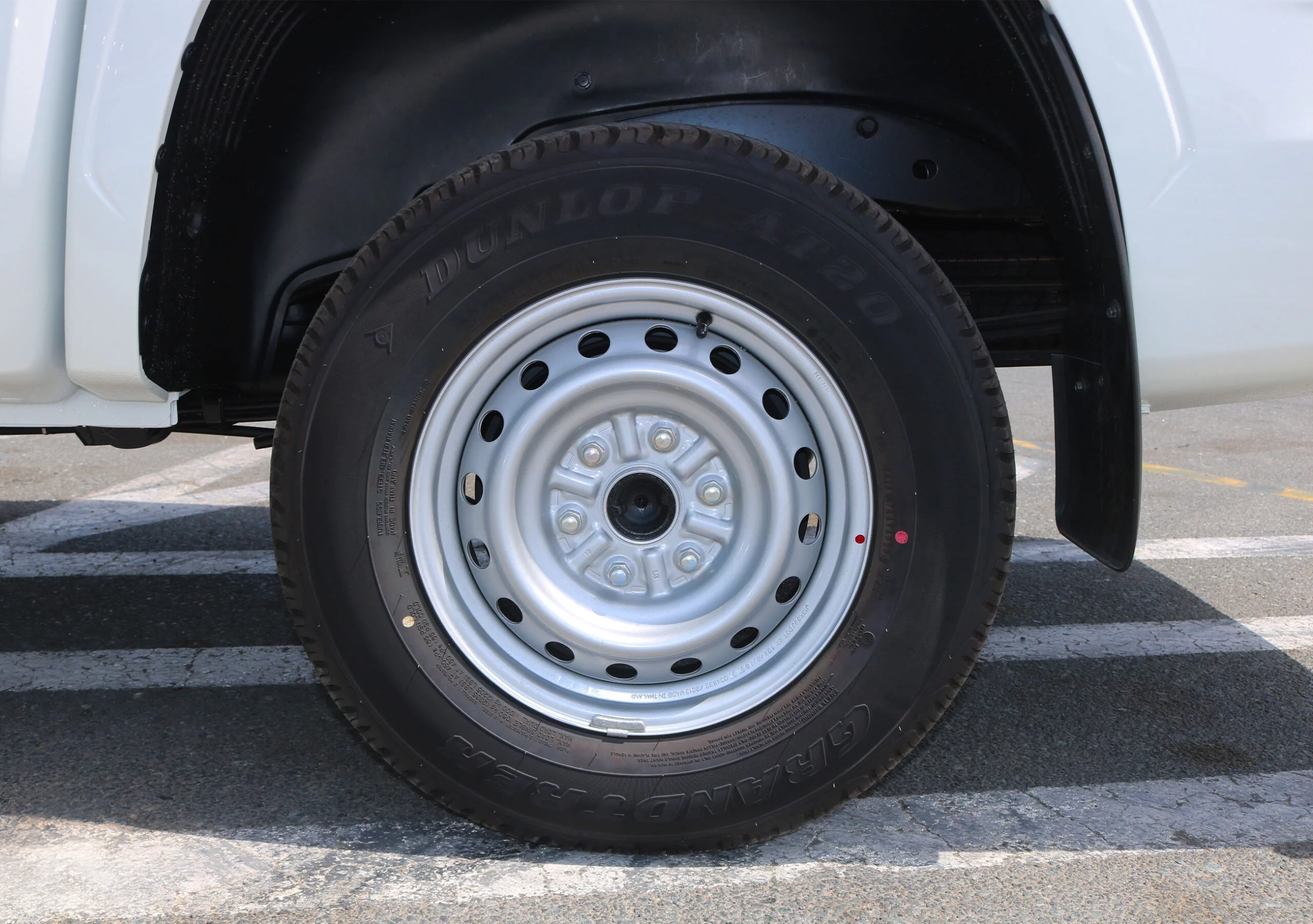 Mitsubishi L200 / Triton GL 4WD 2.4L Diesel MT 2025