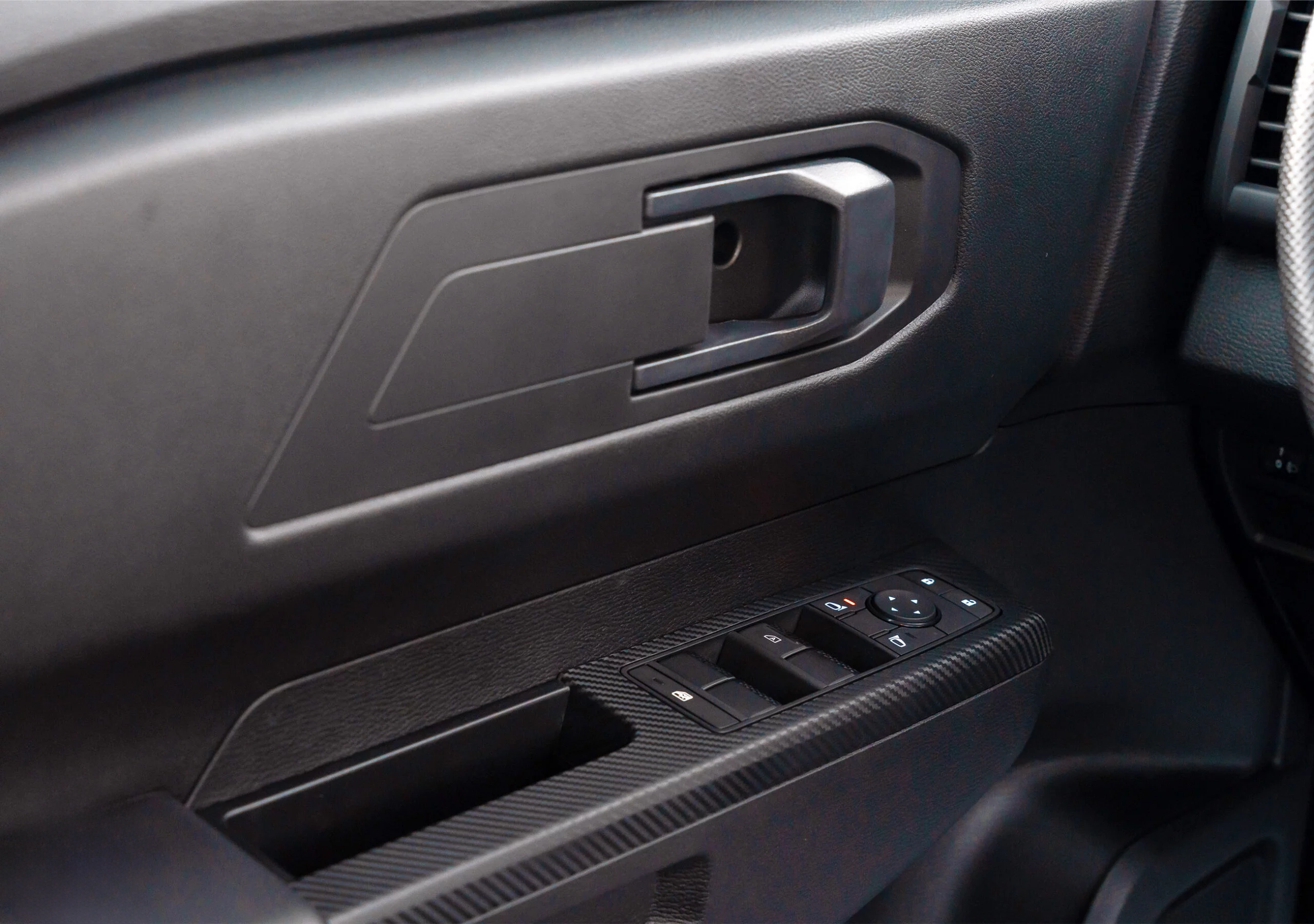 Mitsubishi L200 / Triton GL 4WD 2.4L Diesel MT 2025