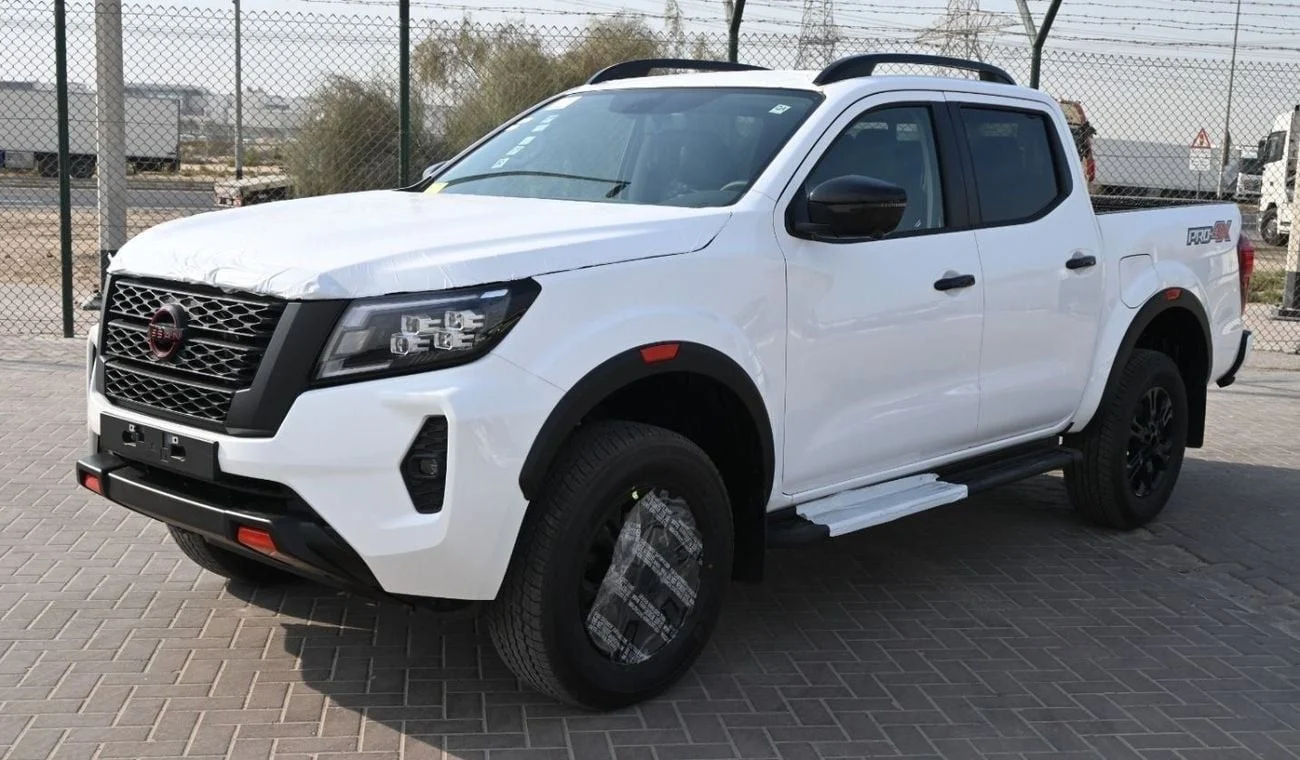 NAVARA 2.5L AT DIESEL 2025 _ WHITE