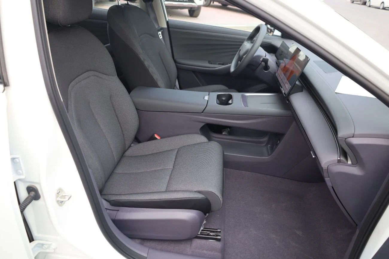 Nissan N6 180 Air 1.5L PHEV AT 2026