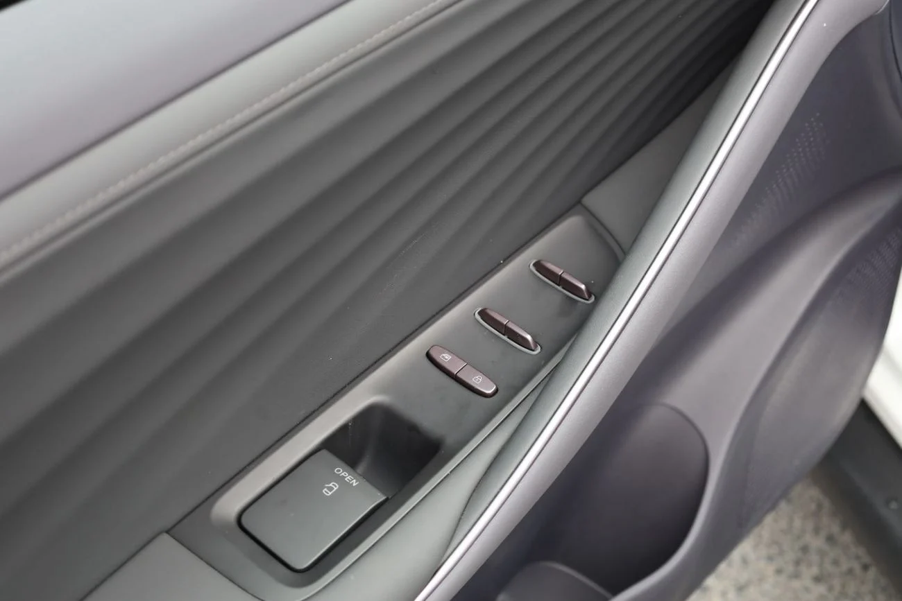 Nissan N6 180 Air 1.5L PHEV AT 2026