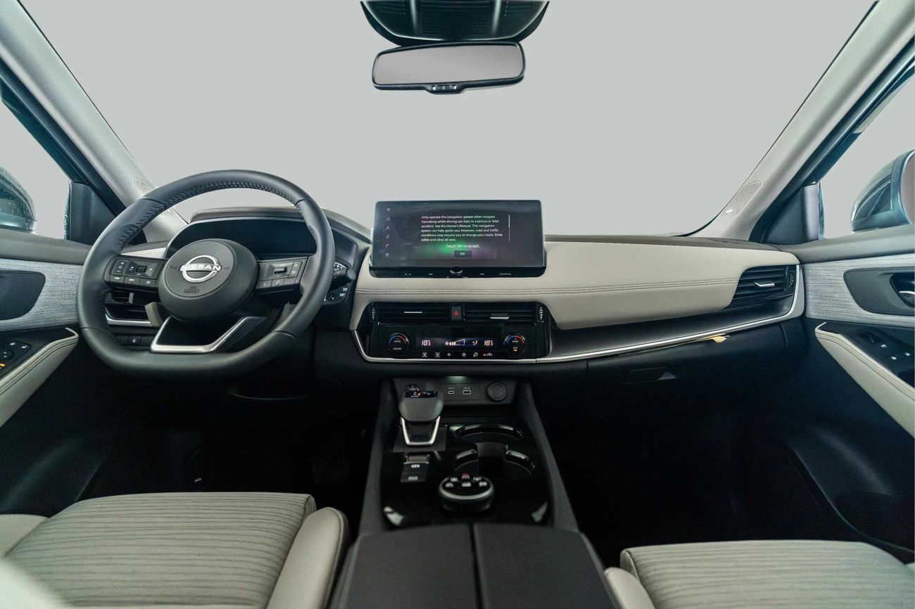 Nissan X Trail SV 2.5_BLACK