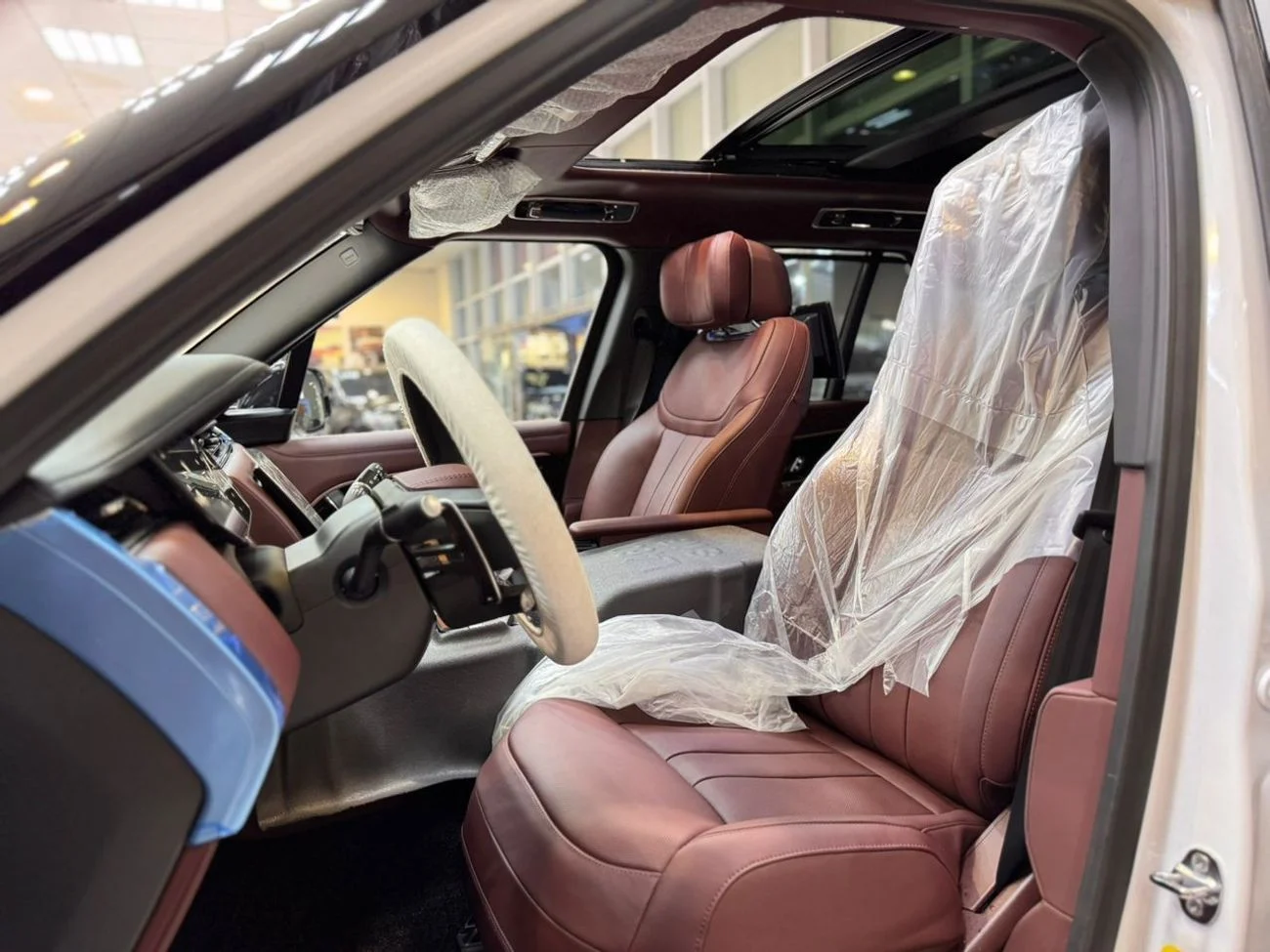 RANGE ROVER AUTOBIOGRAPHY P 530 _white 2026