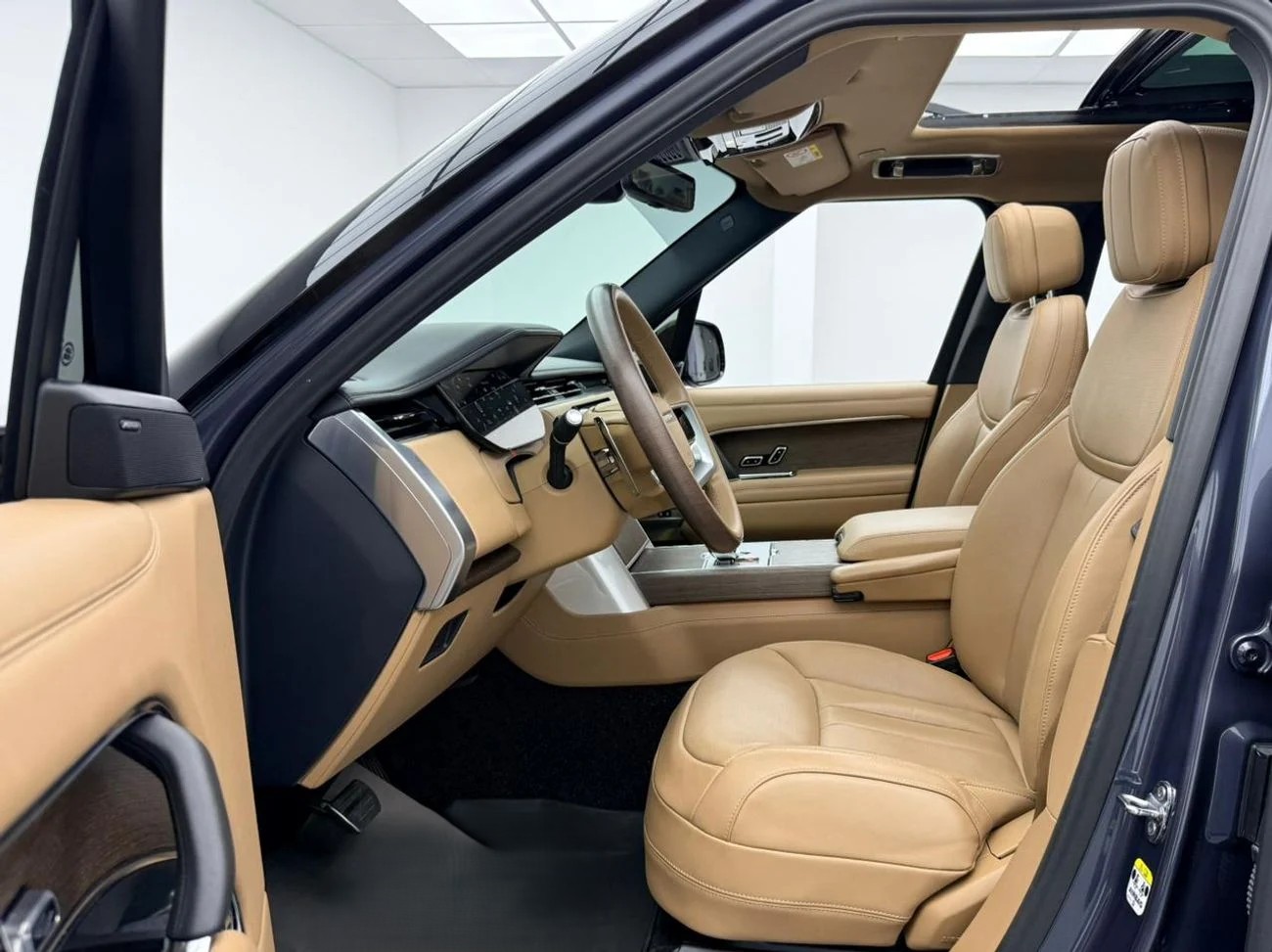 Range Rover AUTOBIOGRAPHY P360 2025