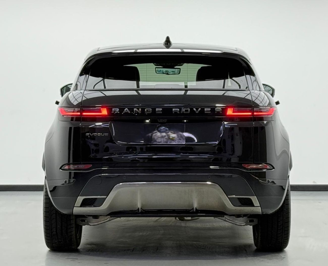Range Rover Evoque P250 SE 2.0L 2025 black