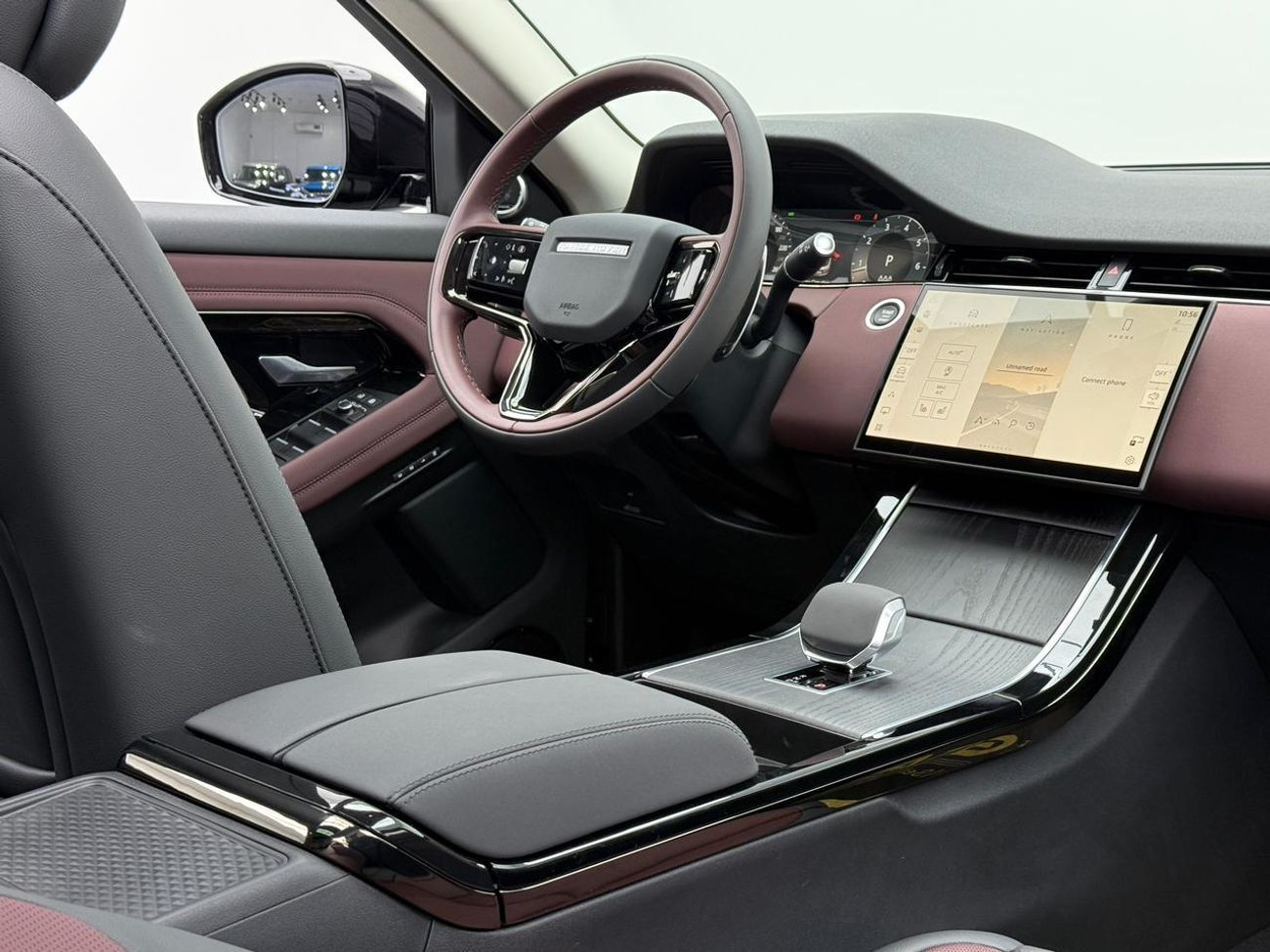 Range Rover Evoque P250 SE 2.0L 2025 black