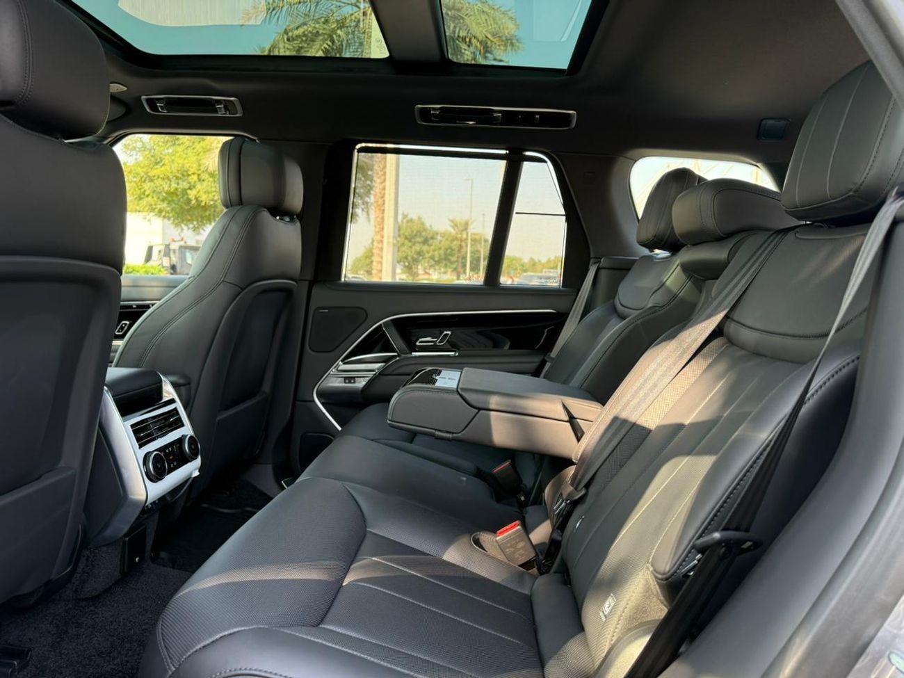 Range Rover SE P360 3.0L  _2025