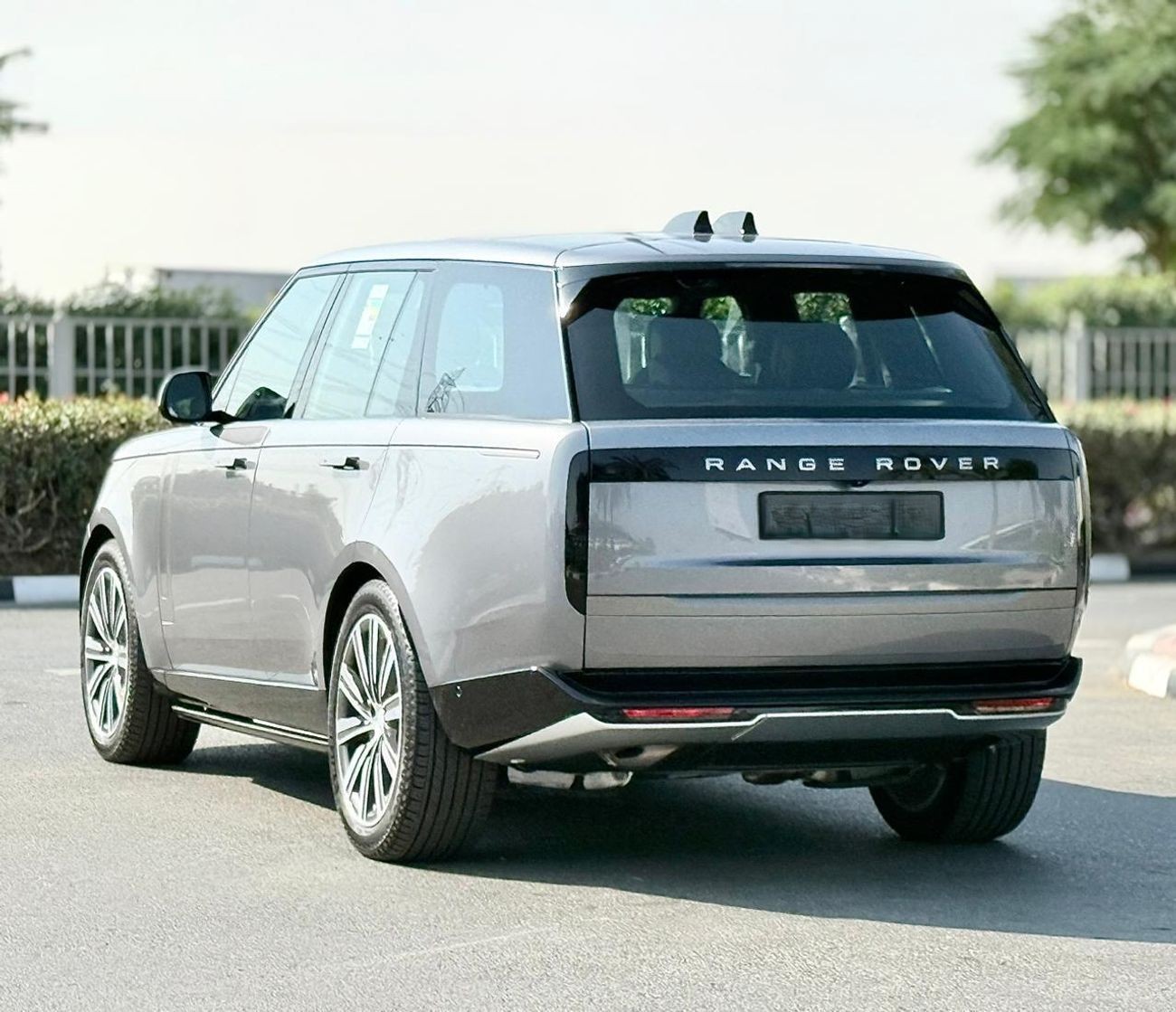 Range Rover SE P360 3.0L  _2025